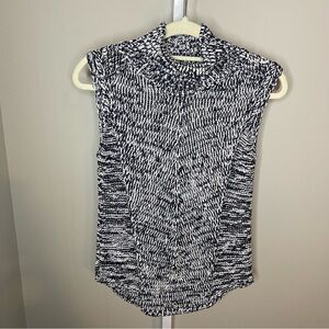 White House Black Market Sleeveless Chunky Knit Top Navy Ivory XS